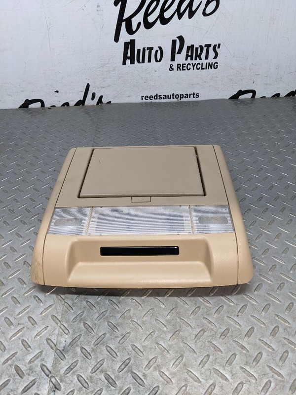 Info-GPS-TV Screen Entertainment System Opt U42 Fits 07-14 ESCALADE 1142802