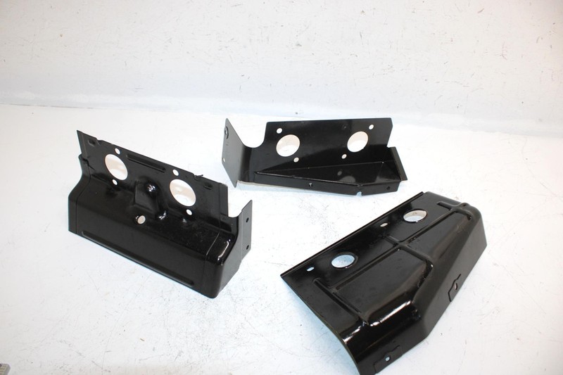 85 Polaris Trail 440 Oem Cylinder Head Shroud Set 30833435 30383219 SPS3