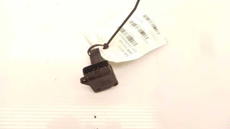 Air Flow Meter 1.5L Hatchback 1NZFE Engine Fits 06-17 YARIS 103844