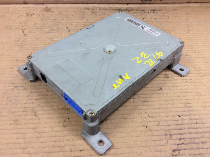 96 97 98 Acura TL 3.2L V6 ECU ECM 37820-P5G-A53 MAL Computer Used OEM