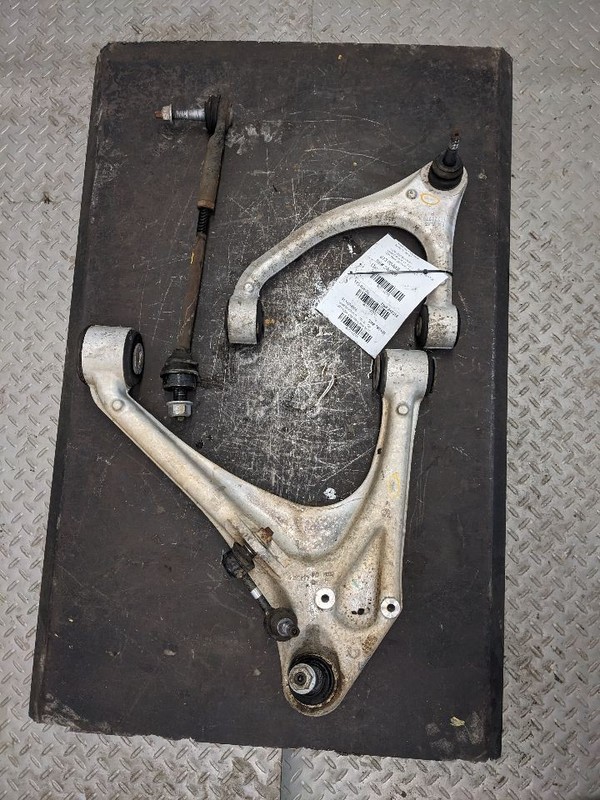 Driver Left Lower Control Arm Rear SET 06-10 SOLSTICE 1184211