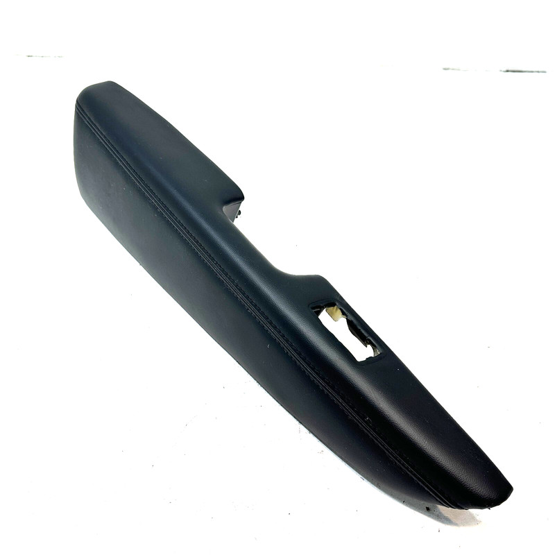 JEEP GRAND CHEROKEE 2017-2021 REAR LEFT DRIVER SIDE DOOR PANEL ARMREST TRIM OEM