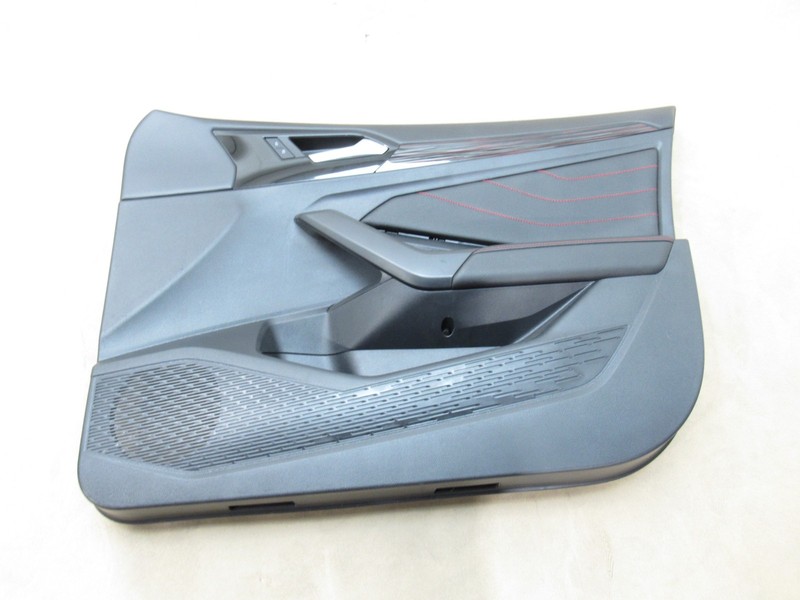 Volkswagen Jetta GLI 2022 Front Right Passenger Door Trim Panel Cover 18 - 25 >
