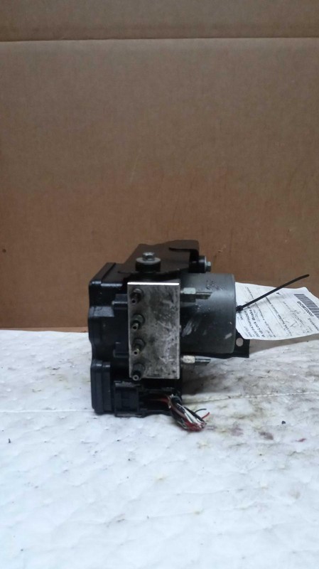2020 Nissan Pathfinder ABS Pump & Motor Assembly OEM 476609PP1B Used 105K