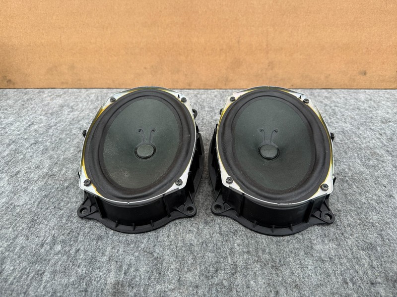 INFINITI QX56 QX80 2011-2024 OEM FRONT LEFT AND RIGHT DOOR SPEAKERS BOSE (PAIR)