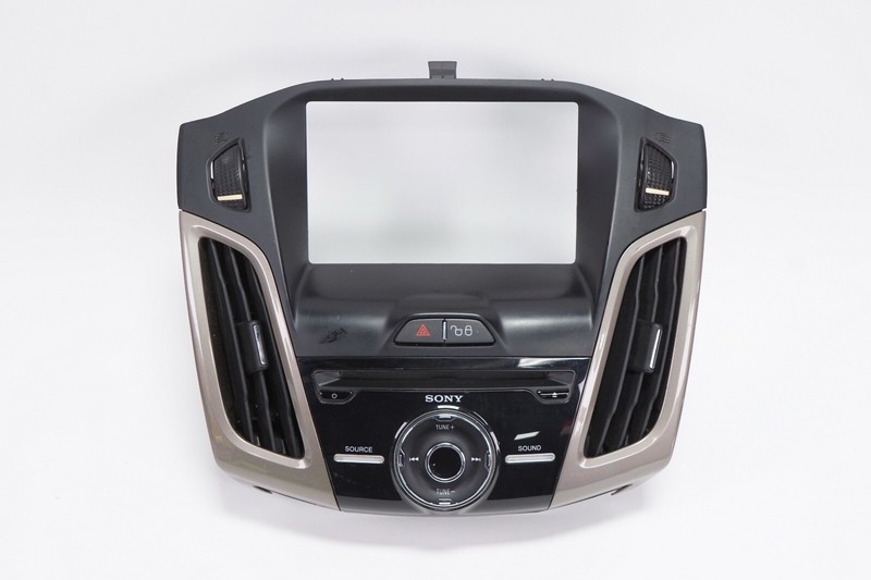 FORD FOCUS Radio CD Control Climate Control A/C Face Plate OEM 2012 - 2018