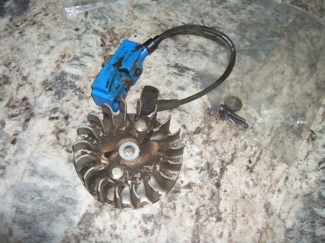 Jonseredcs2150 cs 2150 coil and flywheel chainsaw part only bin 528