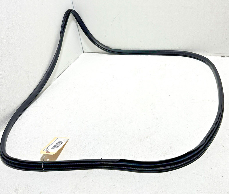 ACURA TLX 2015-2020 FRONT PASSENGER SIDE DOOR ON BODY WEATHERSTRIP SEAL OEM