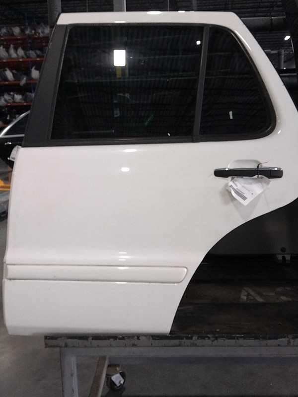 2005 Mercedes-Benz ML-Class Left Rear Door 392980 - 37K Miles, OEM Quality
