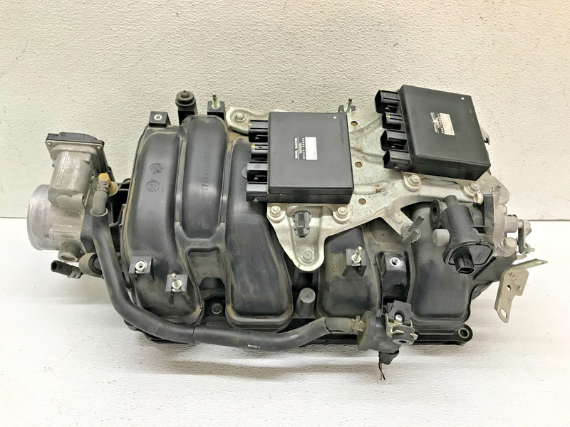 2007-2017 Lexus LS460 4.6L Engine Intake Manifold Throttle Body Assembly OEM