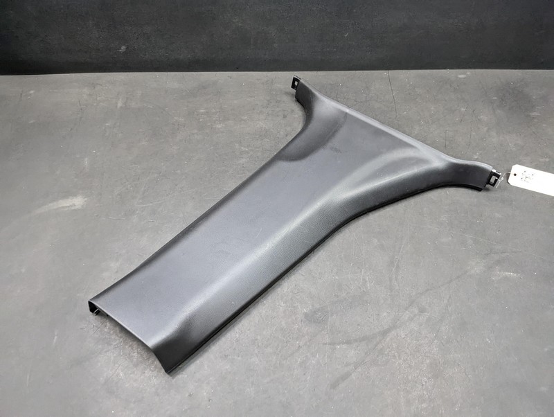 Center Right B Pillar Lower Trim Panel 2019 Honda CR-V 84121-TLA-A0 2017 - 2020