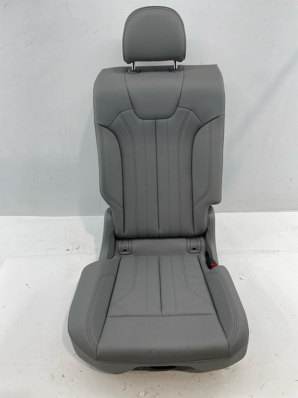 2024 Audi Q5 RH Passenger Rear Seat Assembly W/ Head Rest Gray Leather OEM