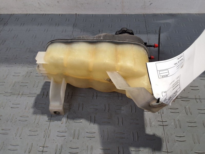 Coolant Reservoir Fits 15-20 ESCALADE 3472469
