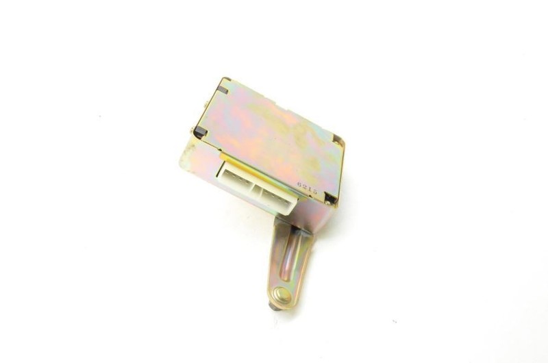 1984-1989 NISSAN 300ZX Z31 TURBO SUSPENSION AUTOMATIC LEVELING CONTROL MODULE