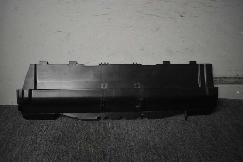 2019-2020 PORSCHE CAYENNE TURBO UPPER DEFLECTOR FACTORY OEM