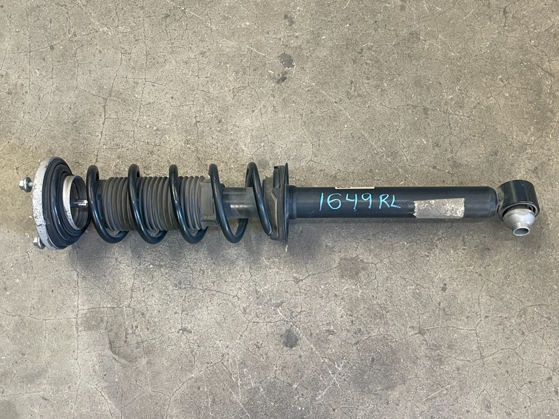 17-19 BMW G30 540i 530i Rear Left Driver Shock Strut Absorber RWD 1649 OEM