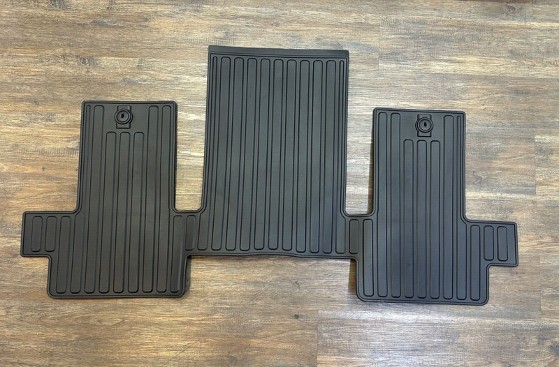 KIA CARNIVAL REAR FLOOR MAT OEM PART # R0F13-AU030