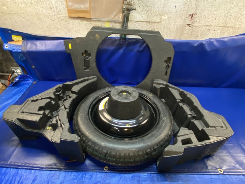 NISSAN 370Z COUPE SPARE TIRE WHEEL DONUT T145-80D17 W/ EMERGENCY TOOL KIT #76686