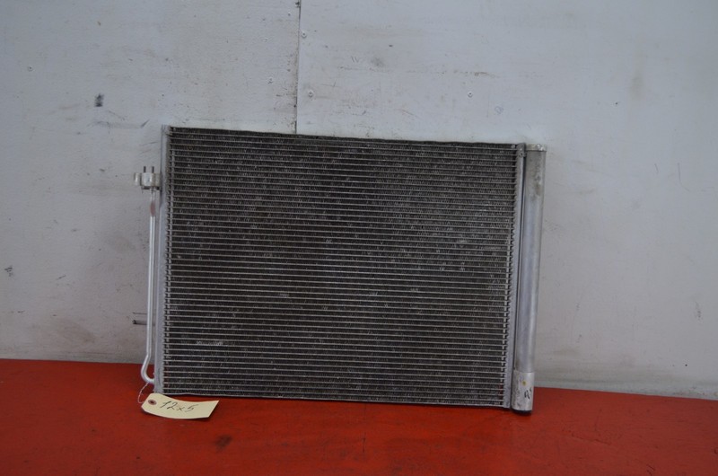 09-13 BMW E70 X5 3.0L DIESEL M57 ENGINE AIR CONDITION AC CONDENSER OEM