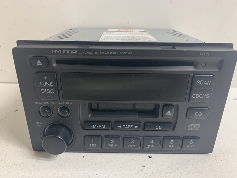 2002 Hyundai XG350 Radio Stereo Cassette Deck Tape Player EQ H940HLN CD Disc Oem