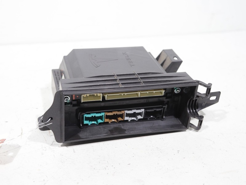 16-20 TESLA MODEL X FRONT BODY COMFORT CONTROL MODULE ENCLOSURE BOX BCM OEM