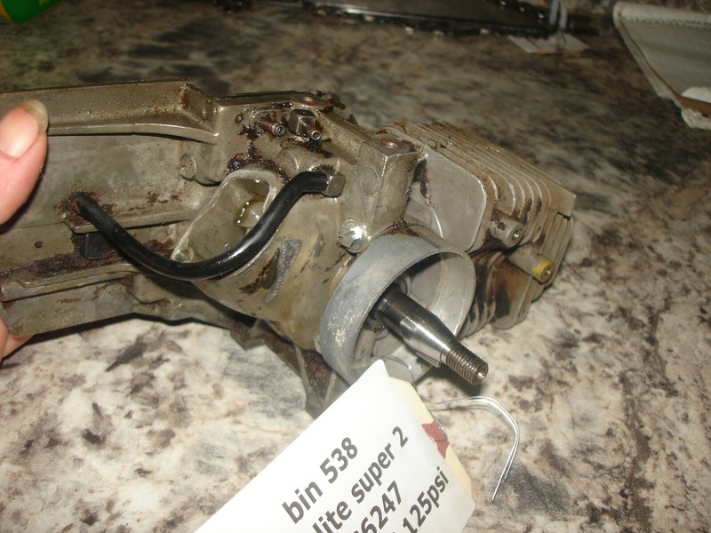 Homelite Super 2 power head chainsaw part only bin 538