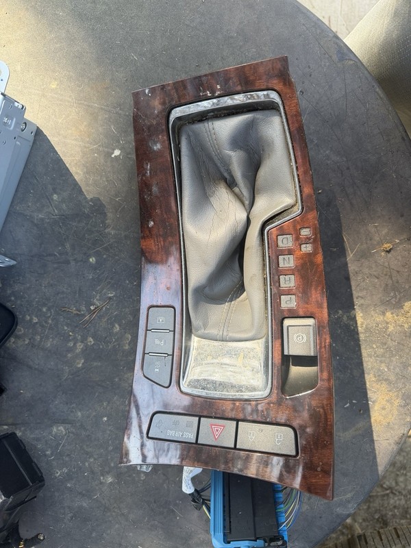 Buick LaCrosse Center Console Gear Shifter Trim Bezel Woodgrain 2010-2013