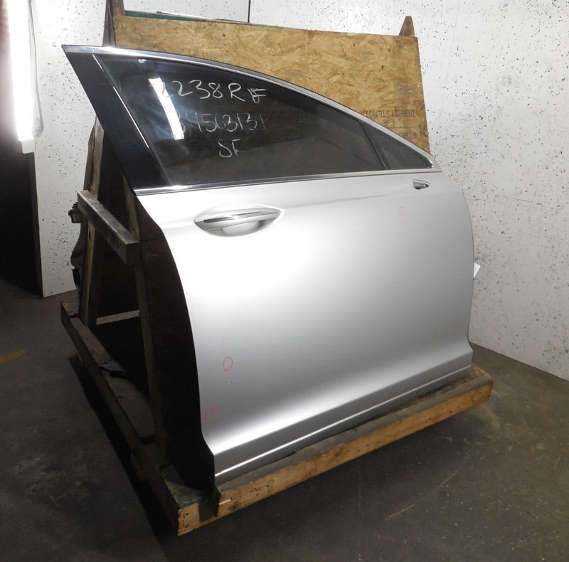 2013-2016 Lincoln MKZ Front Door Assembly Passenger Right RH OEM Silver UX