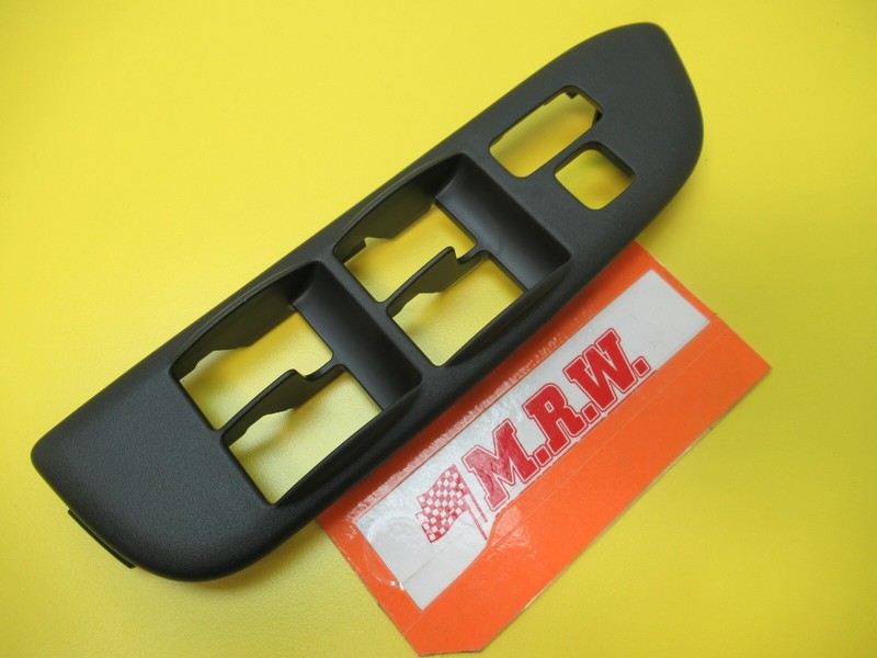 WINDOW SWITCH LOCK TRIM BEZEL DOOR PANEL Driver SIDE BLACK for TOYOTA RAV4 01-05