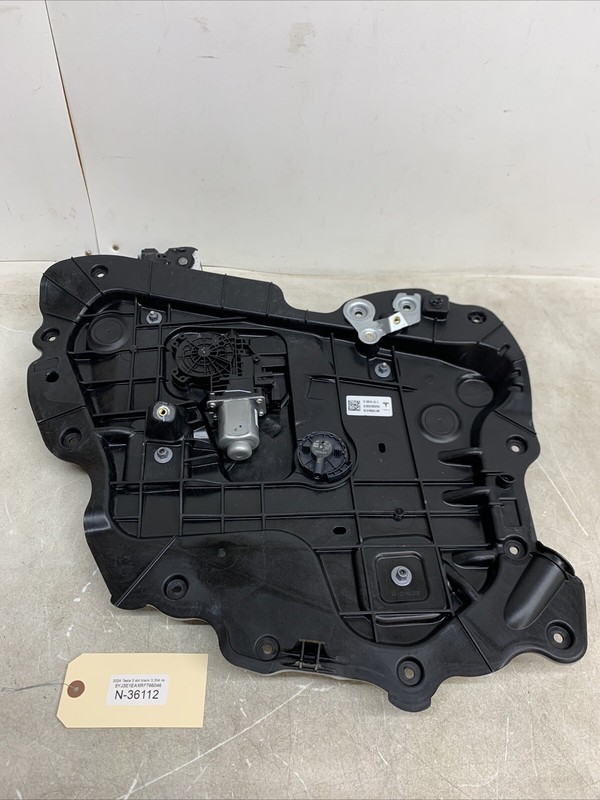 24-25 Tesla 3 Rear Driver Side Window Regulator Module LH 1908142-00-A 36112 U19