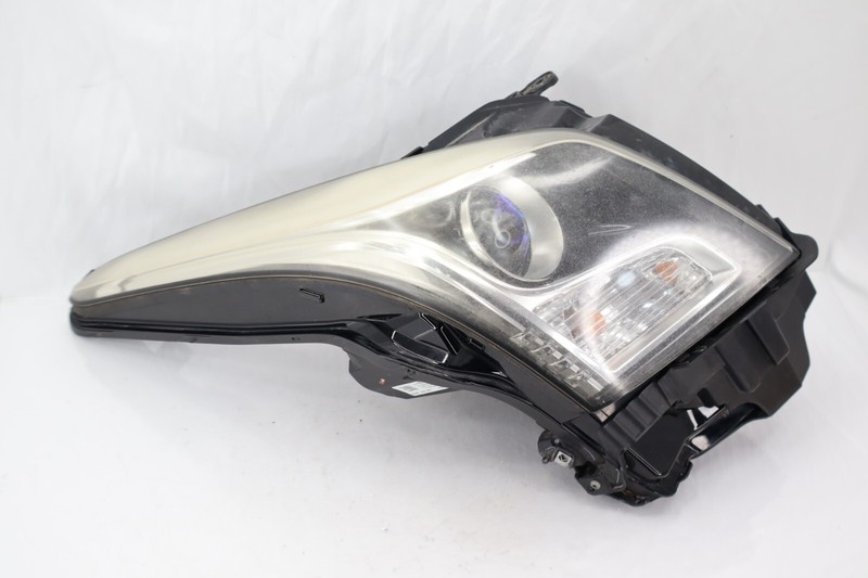 ✅ 2013 - 2019 CADILLAC ATS RIGHT PASSENGER OEM USED HEADLIGHT 23119392 HALOGEN