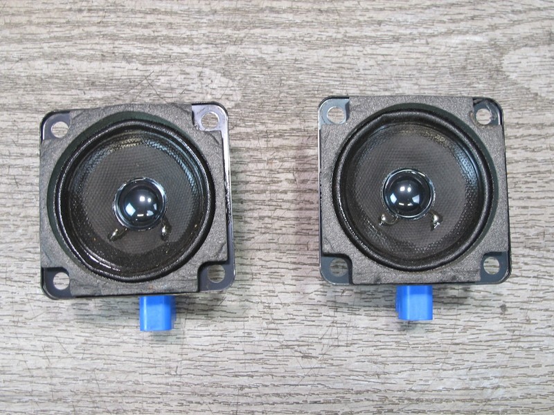2008-2009 HUMMER H2 REAR PILLAR BOSE AUDIO SPEAKER 15186672 SET OF 2