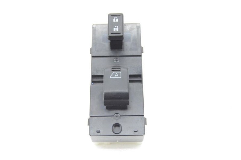 2010-2019 Nissan 307Z Roadster Passenger Right Front Door Window Switch