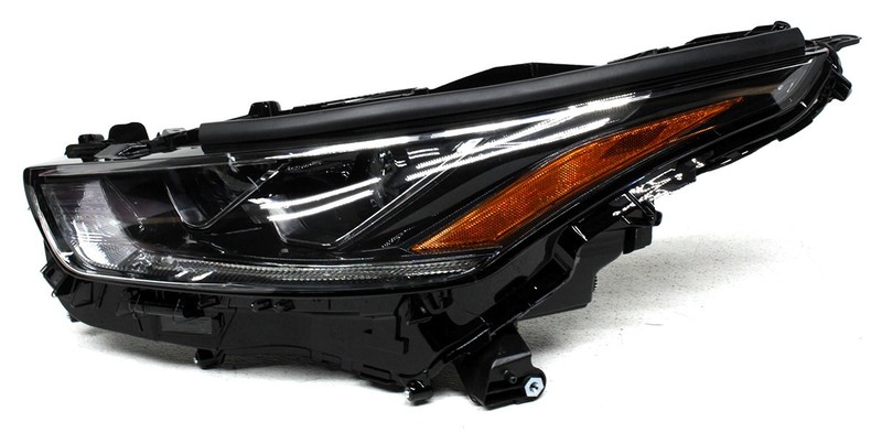 OEM Toyota Highlander Limited Left Driver Side LED Headlamp Tabs Chipped