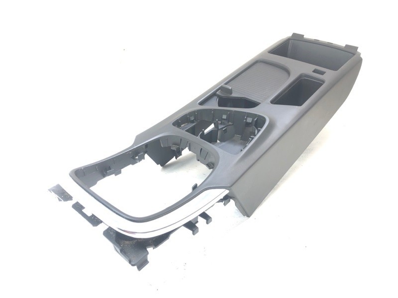 Buick Regal 14-17 Center Console Upper Cover Panel Trim Bezel OEM 13245742