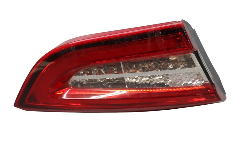 14-20 Maserati Quattroporte M156 Rear Left Driver Side Inner Tail Light Lamp Oem