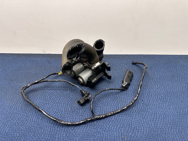 91-00 BMW E36 318i 323i 325i M3 HVAC Heater Core Control Valve OEM 100K Miles