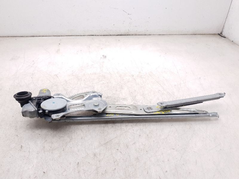 Passenger Right Front Electric Window Regulator 13-16 Lexus GS350 69801-21020