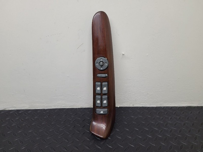 99-00 Cadillac Escalade Driver's Master Window Switch Woodgrain OEM 19244658