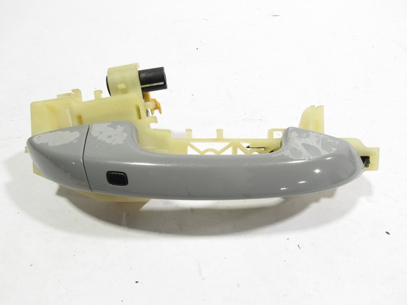 18-23 Kia Stinger GT1 2019 Front Right Pass Door Exterior Handle W/ Bracket |