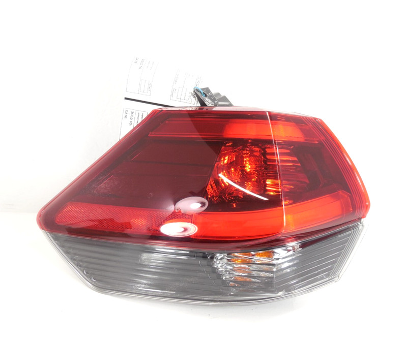 2017-2020 Nissan Rogue Quarter Panel Mounted Tail Light Driver Left LH OEM