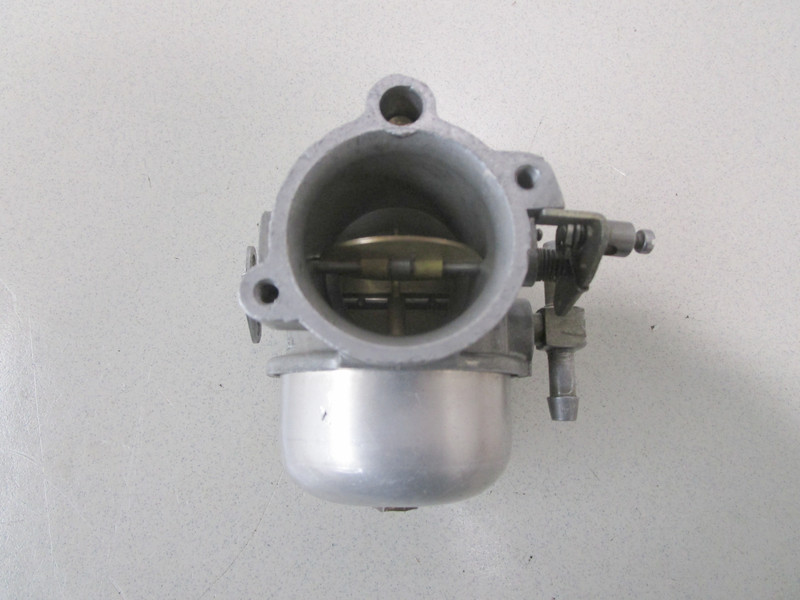 F333061-3 Chrysler 70HP Outboard Middle Carburetor WB-8D