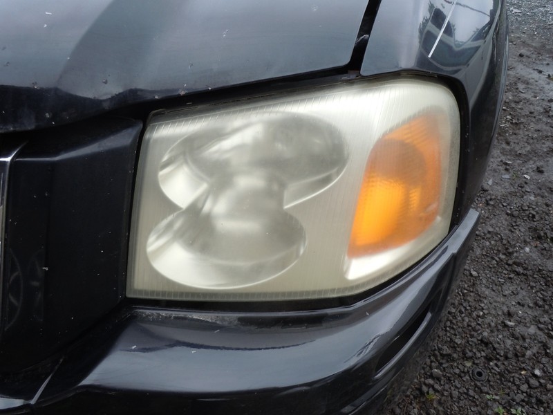 2002-2009 GMC Envoy Halogen Headlight Driver Left LH