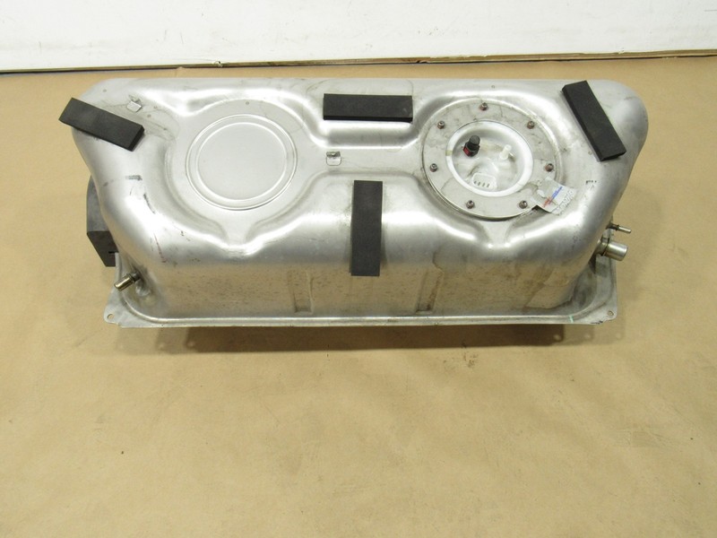 18-21 Aston Martin Vantage 2019 Fuel Gas Reservoir Tank :A