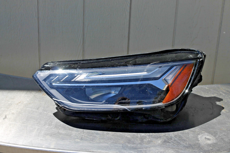 2021-2023 Audi Q5 SQ5 Left Driver Side Led Headlight Oem