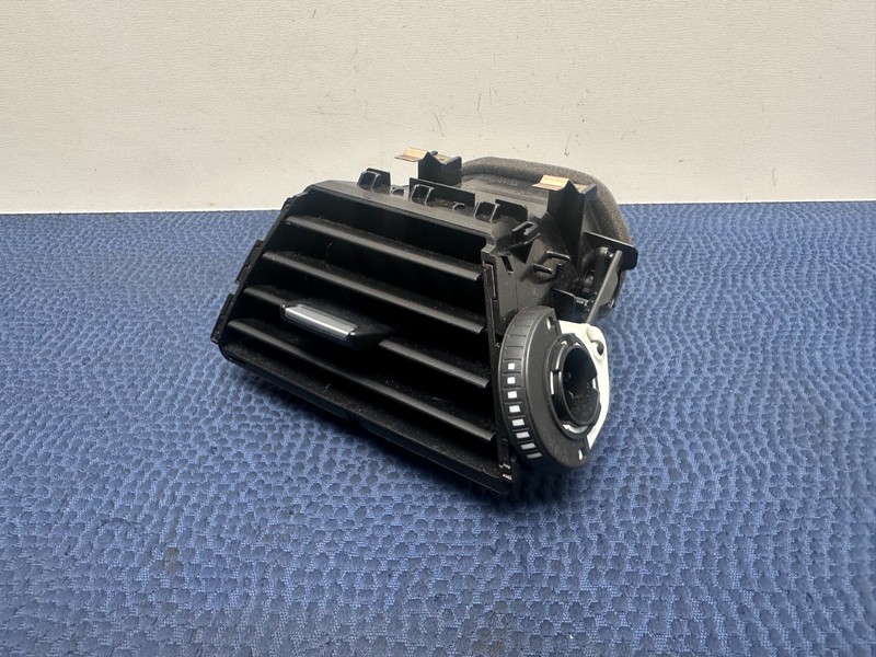 BMW F30 F32 F36 M4 3/4 Series Left Driver Dashboard Fresh Air Grill AC Vent OEM