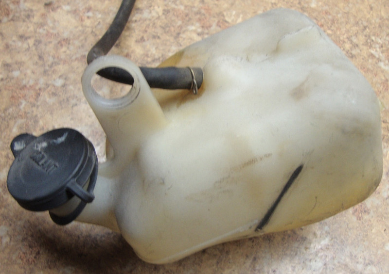 2002 Honda CBR600F4 CBR 600 F4 CBR600 Coolant Tank Reservoir Container Lid L5