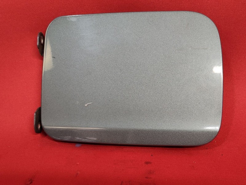 2000-2004 Subaru Legacy / Outback WAGON Fuel Filler Door Lid Wintergreen Met.