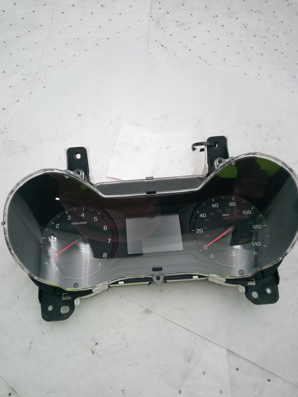 2021 Chevrolet Trailblazer Speedometer Gauge Red OEM 60005974 80K Miles