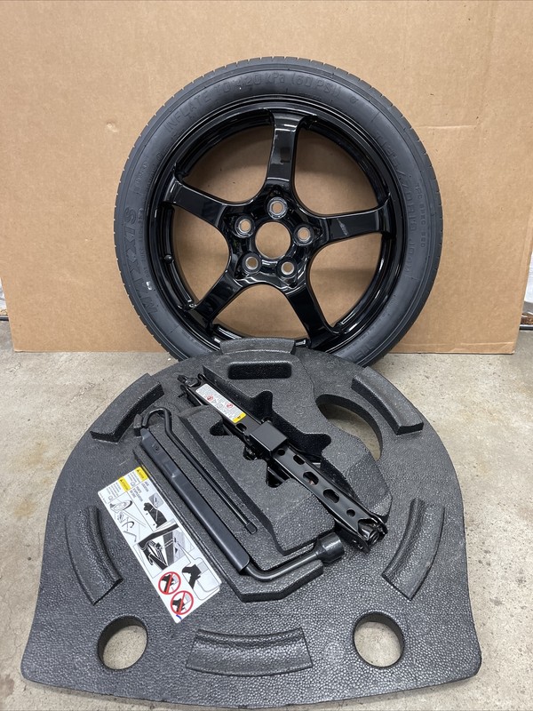 2008-2014 Cadillac CTS OEM Spare Wheel Tire Jack Kit T135/70D18 18 Inch